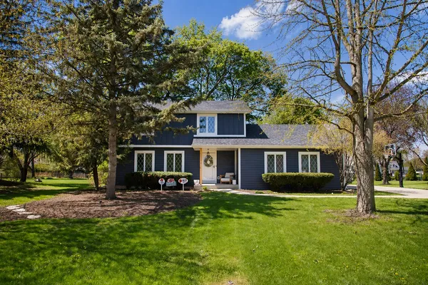 $5,400 | 2S316 Arrowhead Drive, Wheaton, IL 60189