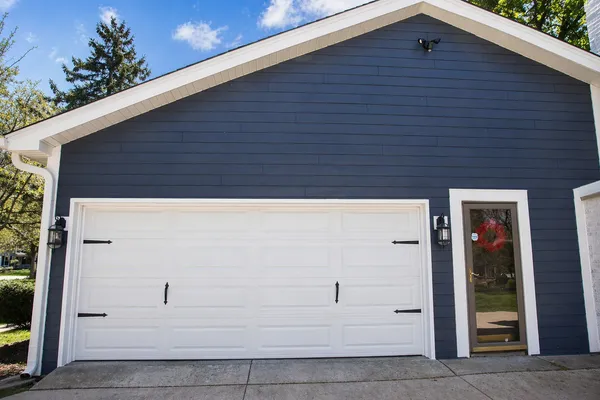 $5,400 | 2S316 Arrowhead Drive, Wheaton, IL 60189