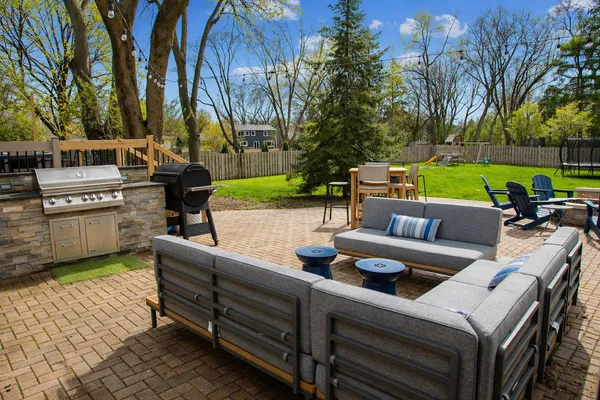 $5,400 | 2S316 Arrowhead Drive, Wheaton, IL 60189