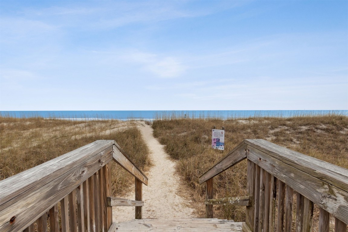 729 North Fletcher Avenue Fernandina Beach, FL 32034 - Photo 21 of 25 a view of city and ocean