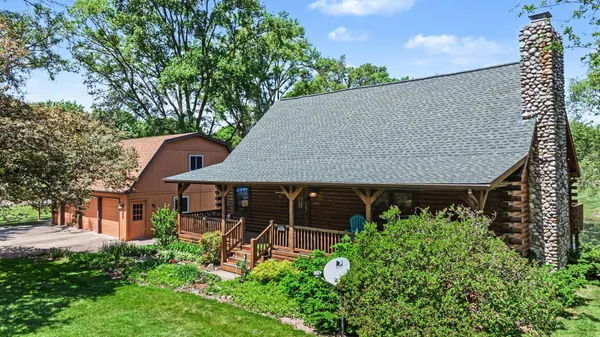 $644,900 | 46968 Meadow Lane, Decatur, MI 49045