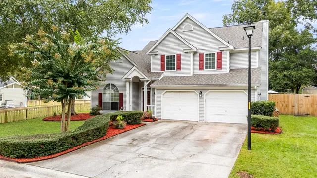 $420,000 | 203 Blenheim Court, Goose Creek, SC 29445