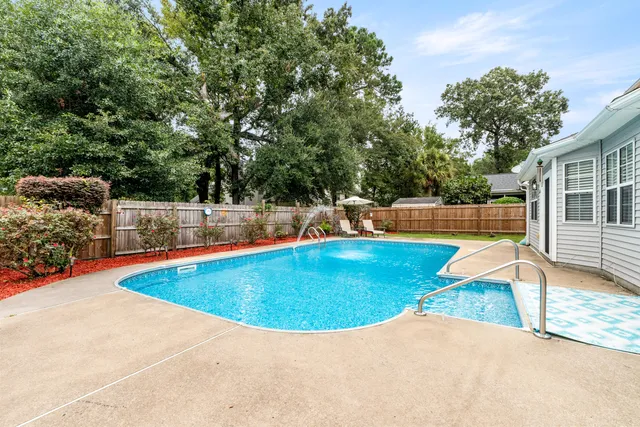 $420,000 | 203 Blenheim Court, Goose Creek, SC 29445