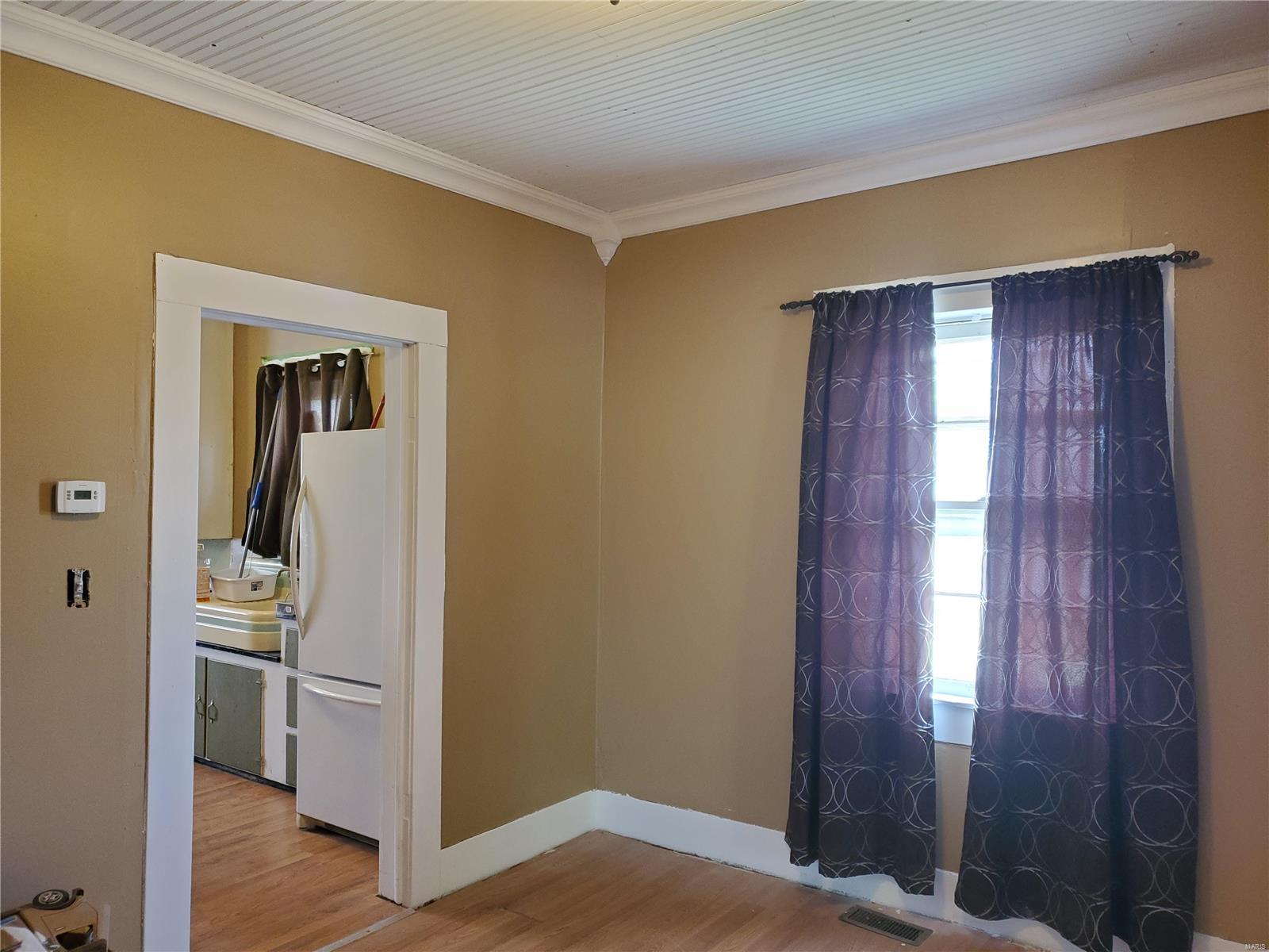 4369 Chester Road Chester, IL 62233 - Photo 4 of 31