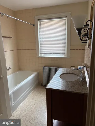 $2,600 | 329 North Main Street, Telford, PA 18969