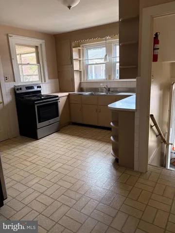 $2,600 | 329 North Main Street, Telford, PA 18969