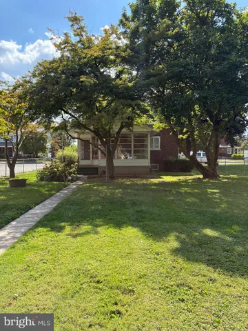 $2,600 | 329 North Main Street, Telford, PA 18969