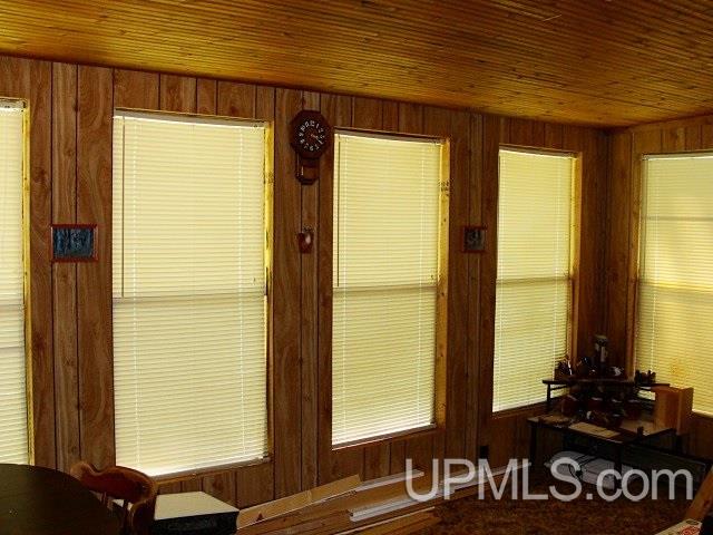 W9866 1 Mile Road Dunbar, WI 54119 - Photo 8 of 14 Gallery Image 8
