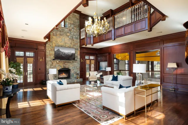 $7,995,000 | 11400 Highland Farm Court, Potomac, MD 20854