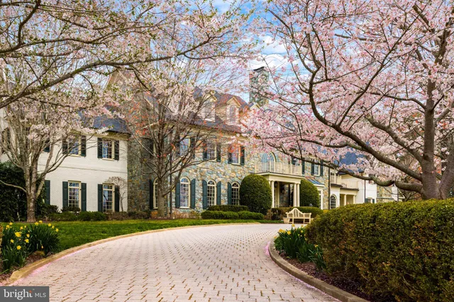 $7,995,000 | 11400 Highland Farm Court, Potomac, MD 20854