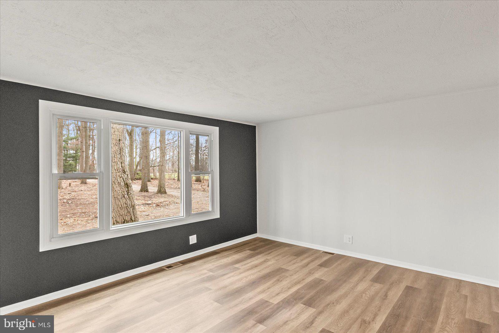 8287 Pleasant Valley Road Stewartstown, PA 17363 - Photo 20 of 48