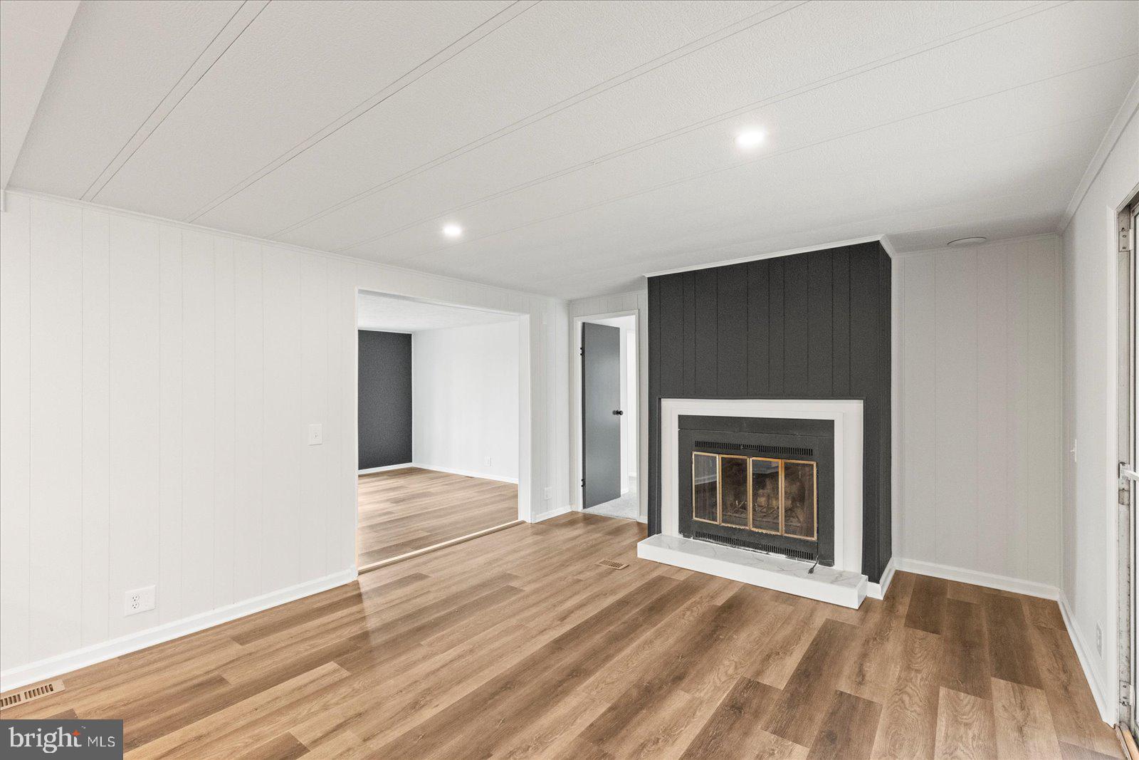 8287 Pleasant Valley Road Stewartstown, PA 17363 - Photo 22 of 48