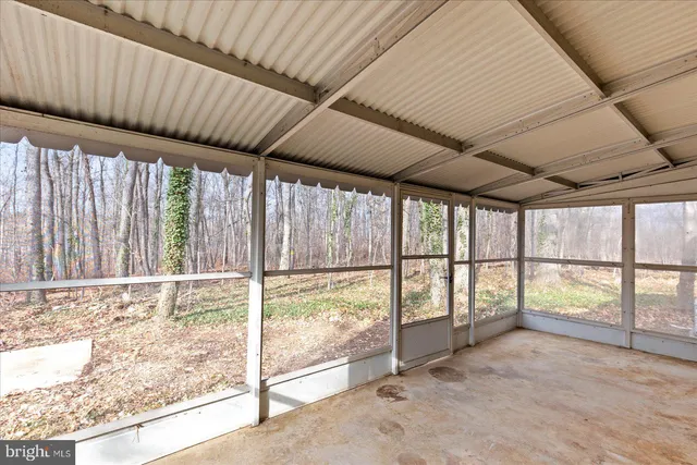 $299,900 | 8287 Pleasant Valley Road, Stewartstown, PA 17363