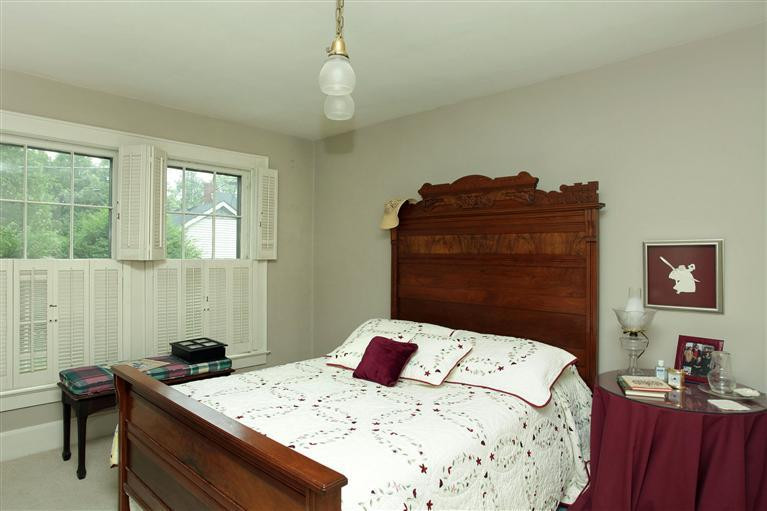 1755 Bryan Station Road Lexington, KY 40505 - Photo 17 of 26 Photo 17