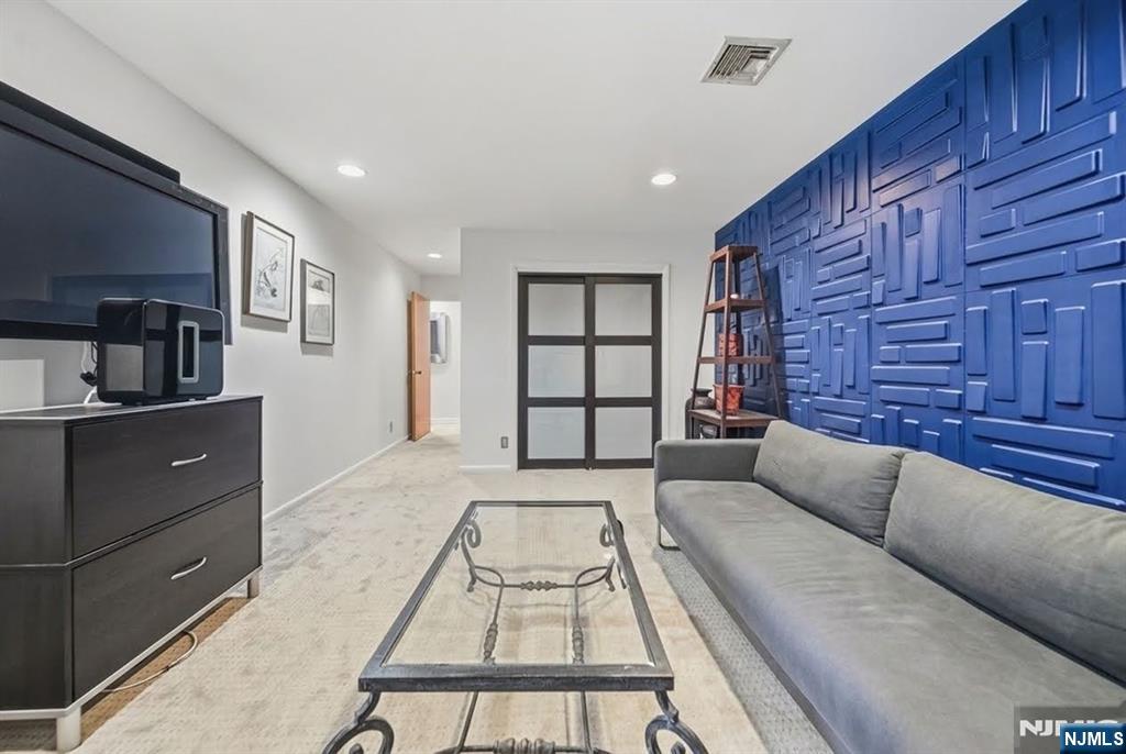 299 Forest Road Mahwah, NJ 07430 - Photo 23 of 50 Gallery Image 23