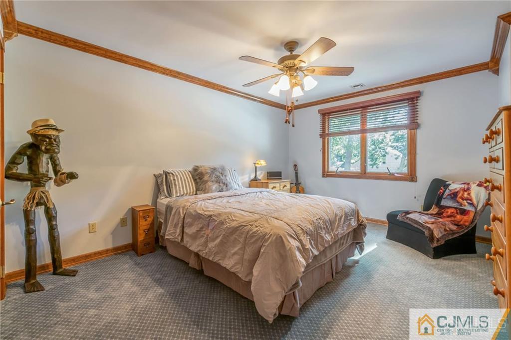 7 Falcon Road East Brunswick, NJ 08816 - Photo 25 of 34 Gallery Image 25