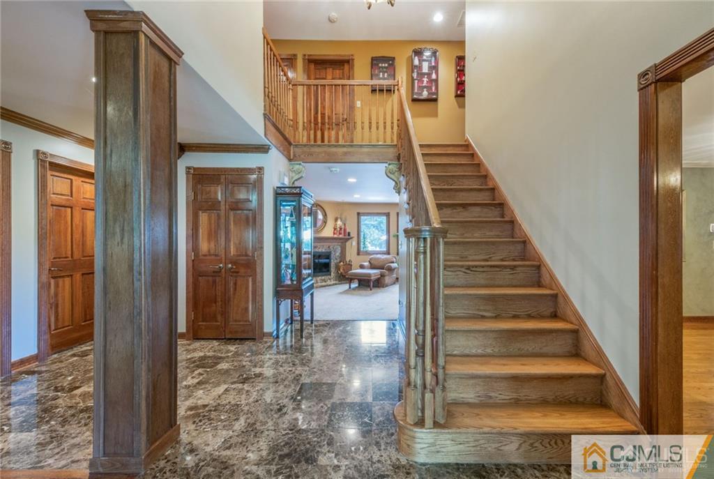 7 Falcon Road East Brunswick, NJ 08816 - Photo 5 of 34 Gallery Image 5