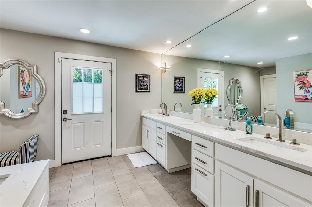 3582 Dryden Road Fort Worth, TX 76109 - Photo 8 of 15