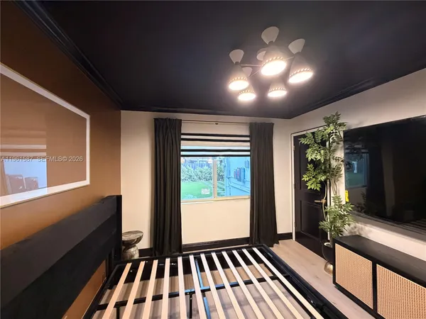 $7,200 | 920 Southwest 50th Avenue, Plantation, FL 33317