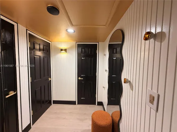 $7,200 | 920 Southwest 50th Avenue, Plantation, FL 33317