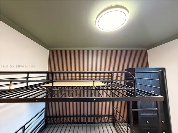 $7,200 | 920 Southwest 50th Avenue, Plantation, FL 33317