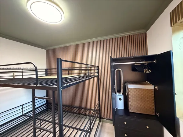 $7,200 | 920 Southwest 50th Avenue, Plantation, FL 33317