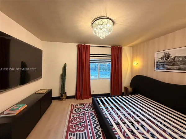 $7,200 | 920 Southwest 50th Avenue, Plantation, FL 33317