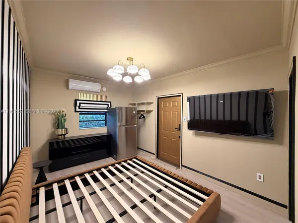 $7,200 | 920 Southwest 50th Avenue, Plantation, FL 33317