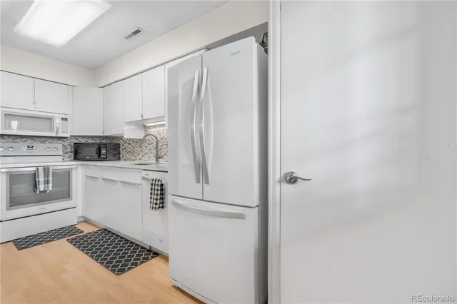 $279,990 | 7110 South Gaylord Street, Unit 7, Centennial, CO 80122