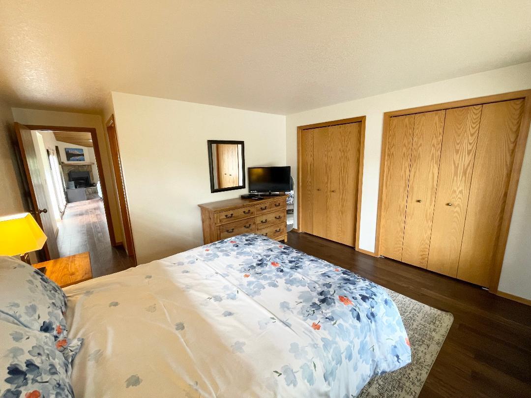 17750 West West Core Road, Unit 14 Sunriver, OR 97707 - Photo 10 of 26 masterrr bedd