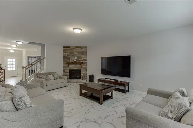 $585,000 | 6438 Hickory Branch Drive, Hoschton, GA 30548