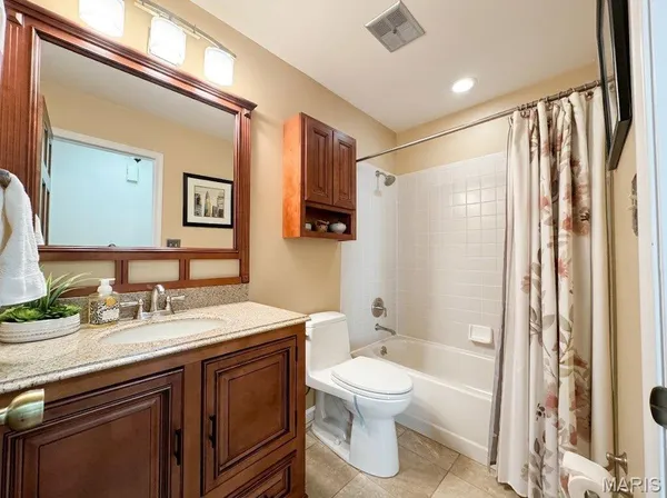 $399,000 | 12028 Clichy Lane, Bridgeton, MO 63044
