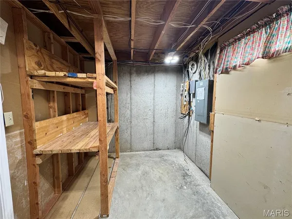 $399,000 | 12028 Clichy Lane, Bridgeton, MO 63044