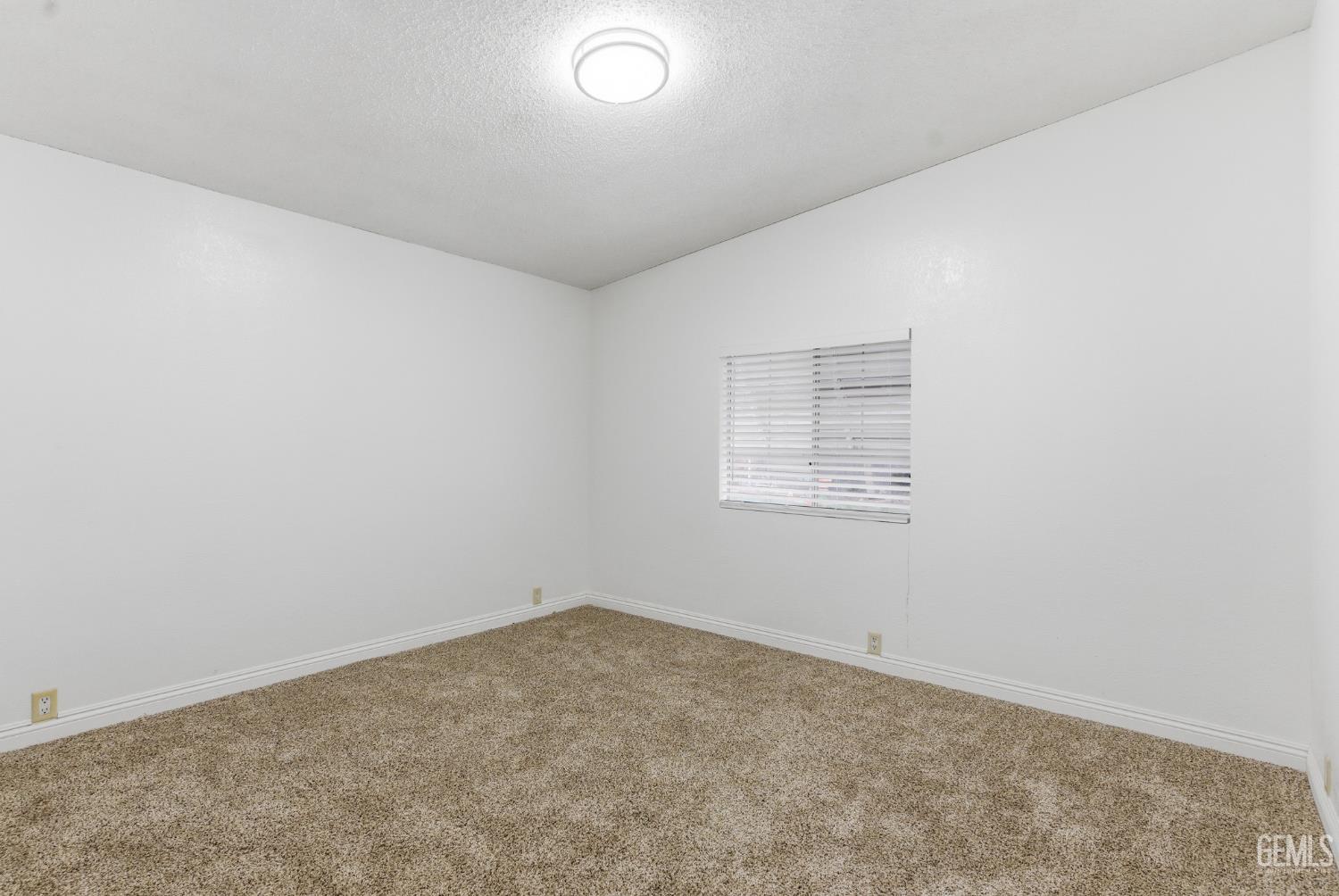Undisclosed Address Bakersfield, CA 93314 - Photo 26 of 34 Gallery Image 26