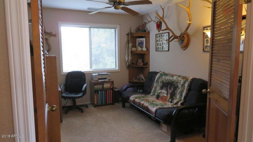 1402 North Sunset Drive Payson, AZ 85541 - Photo 21 of 28 Guest Bedroom or Den