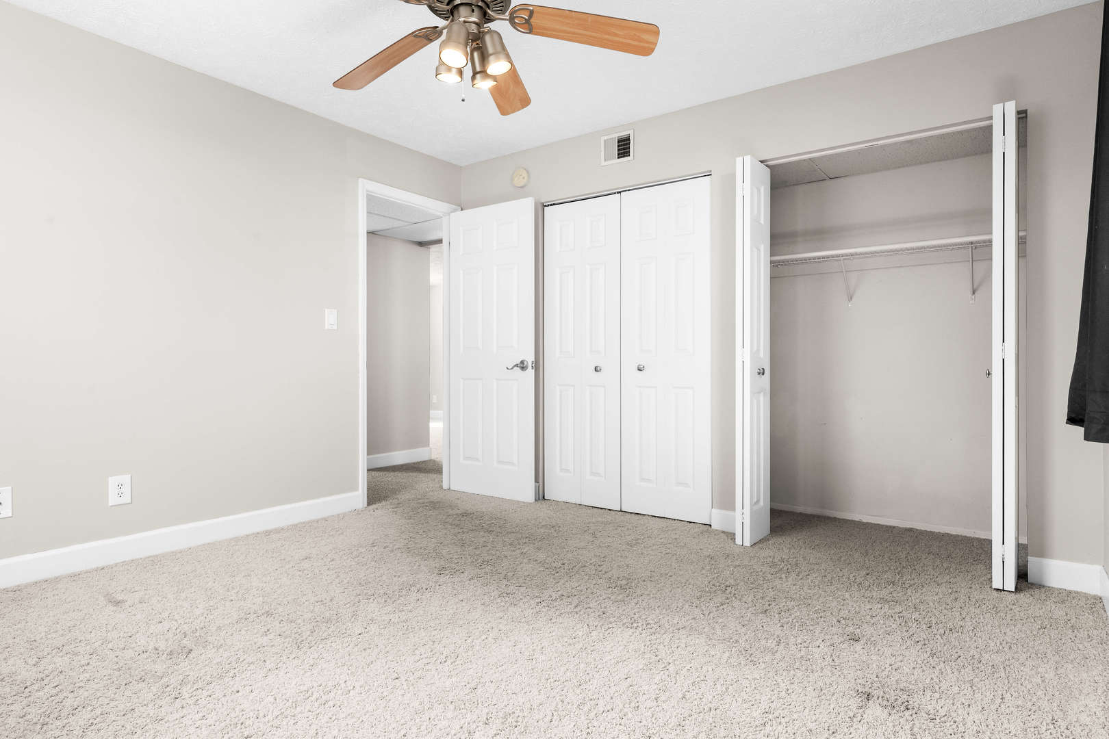 10 Willedrob Road, Unit 26 Bloomington, IL 61701 - Photo 7 of 10 a view of an empty room