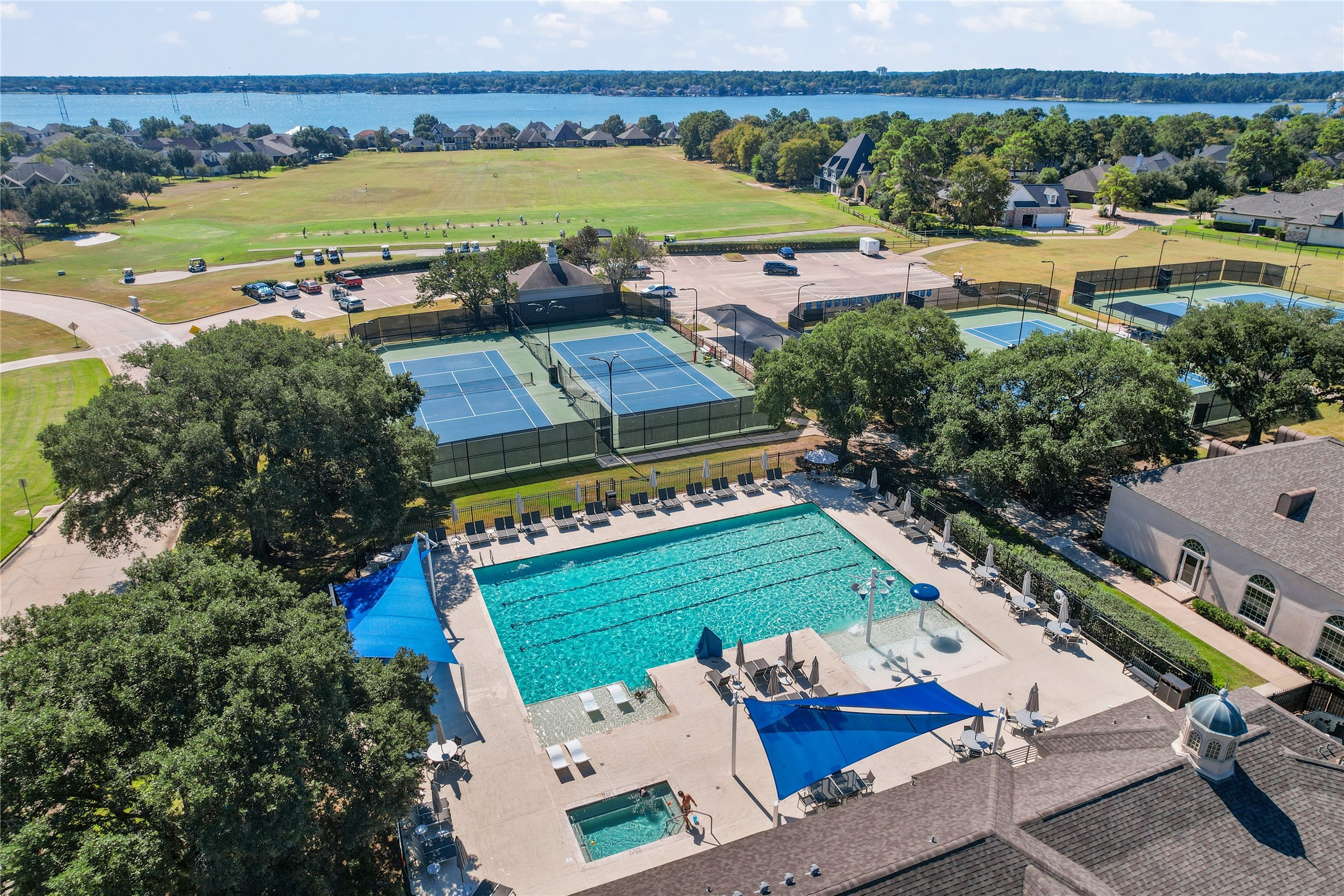 319 Palais Verde Road Montgomery, TX 77356 - Photo 34 of 39