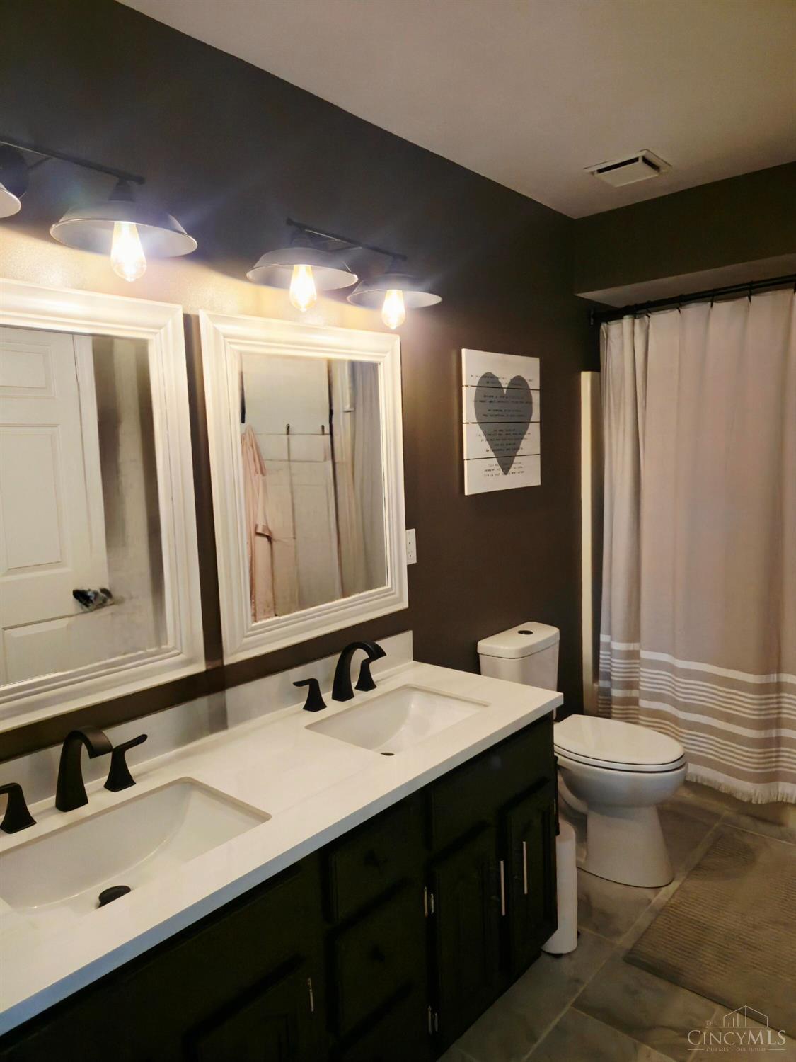 4641 Rose Marie Road Franklin, OH 45005 - Photo 13 of 34 Gallery Image 13