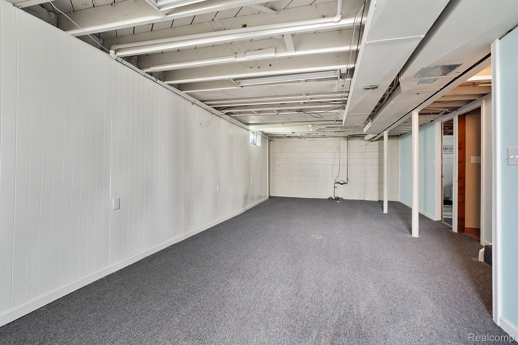 1009 Cambridge Road Berkley, MI 48072 - Photo 18 of 25 Huge Finished Basement.jpg