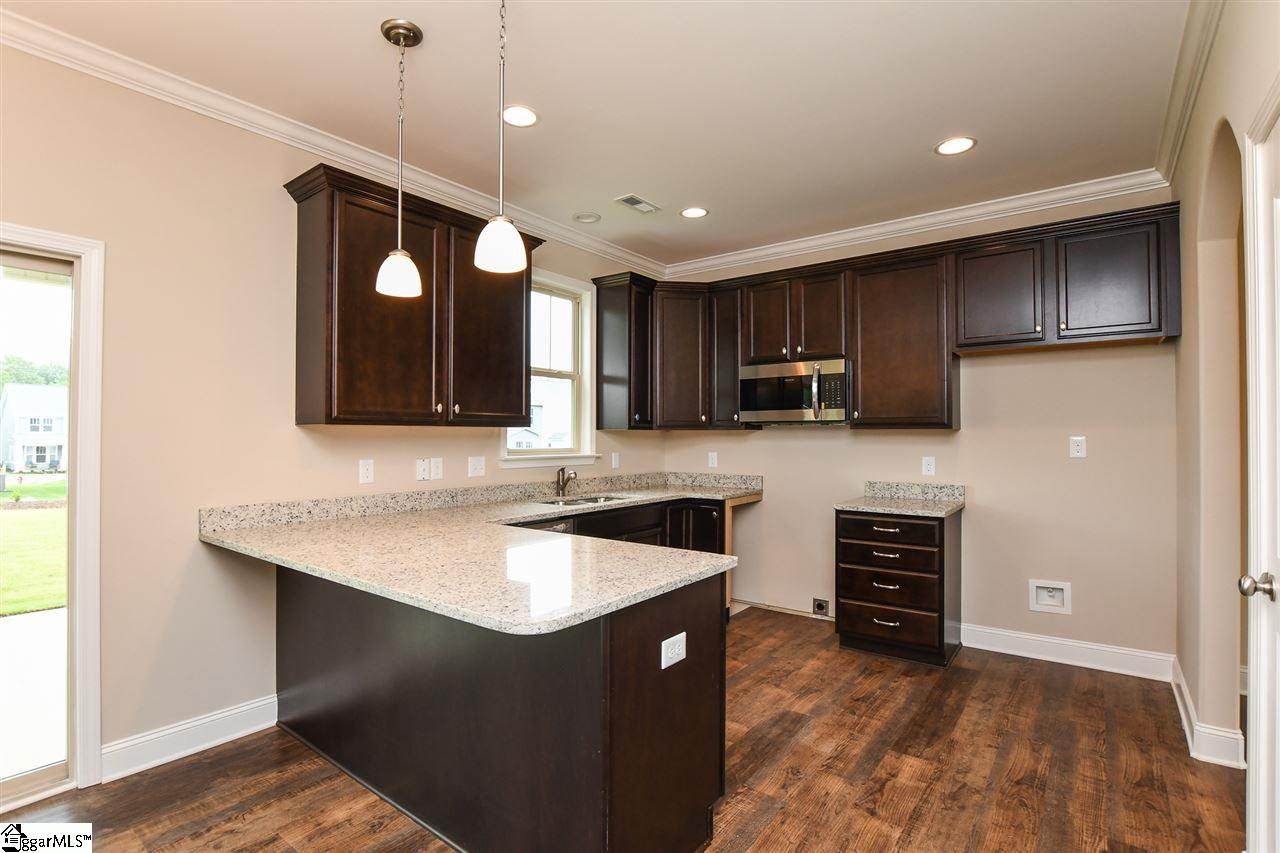 706 Corley Way Greer, SC 29651 - Photo 11 of 36 Gallery Image 11