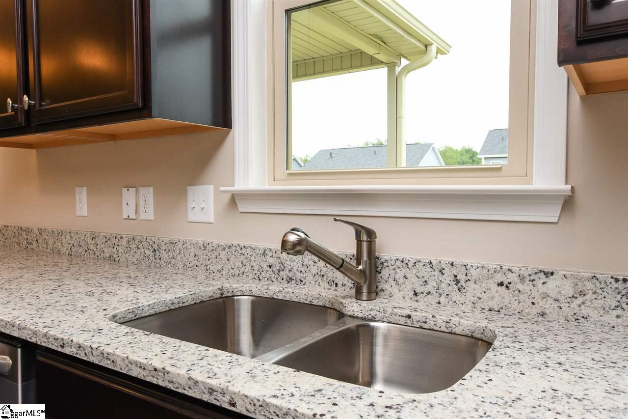 706 Corley Way Greer, SC 29651 - Photo 16 of 36 Gallery Image 16
