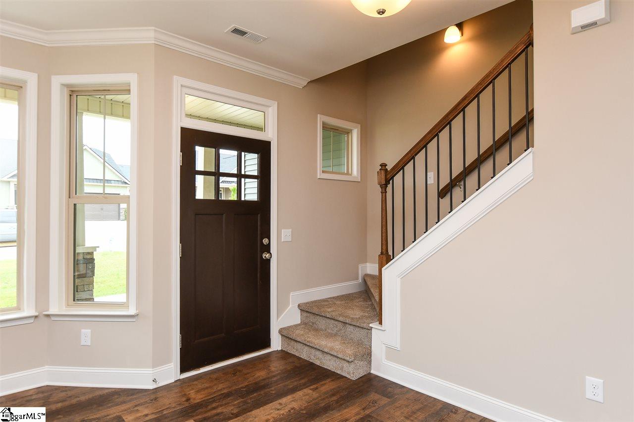 706 Corley Way Greer, SC 29651 - Photo 5 of 36 Gallery Image 5