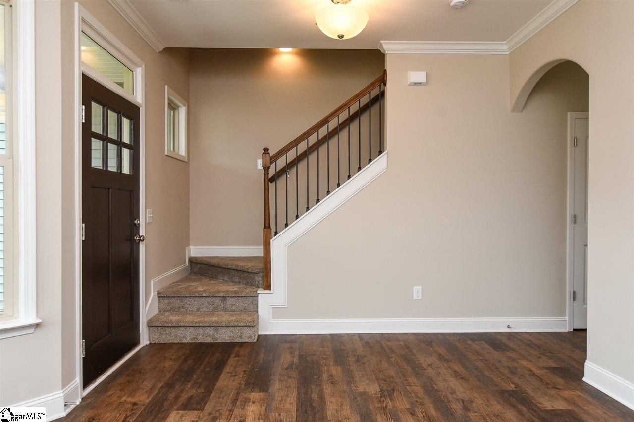 706 Corley Way Greer, SC 29651 - Photo 6 of 36 Gallery Image 6