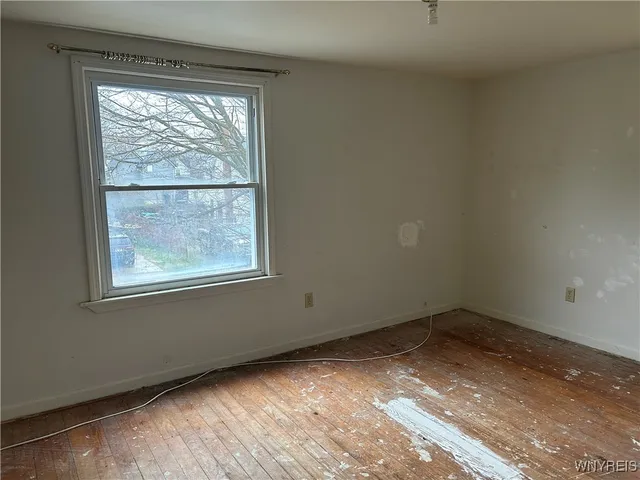 $59,900 | 11 Genesee Street East, Perry, NY 14530