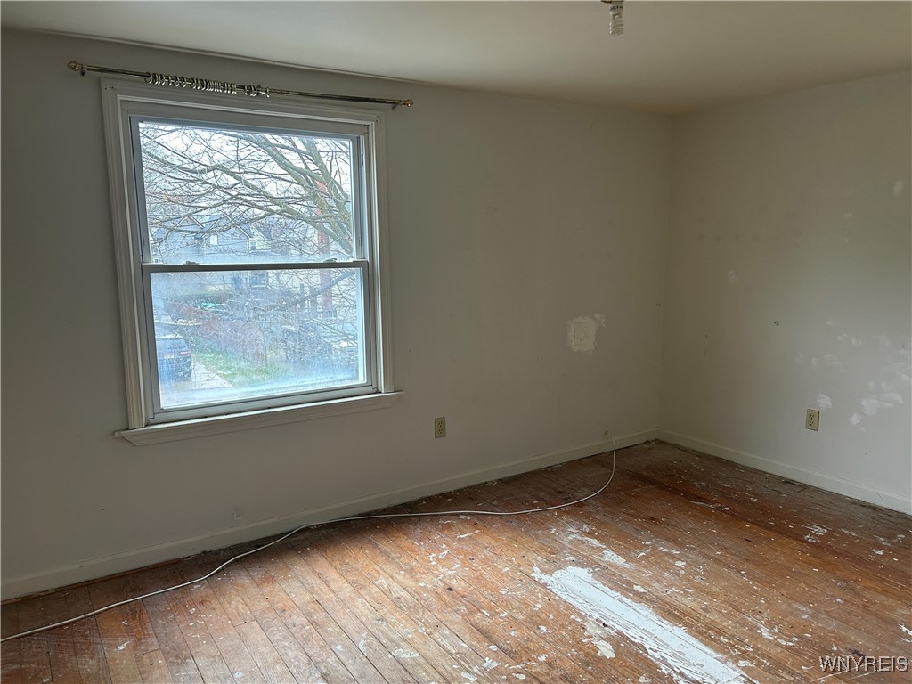 11 Genesee Street East Perry, NY 14530 - Photo 15 of 18