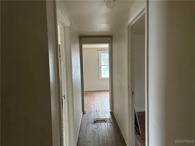 $59,900 | 11 Genesee Street East, Perry, NY 14530