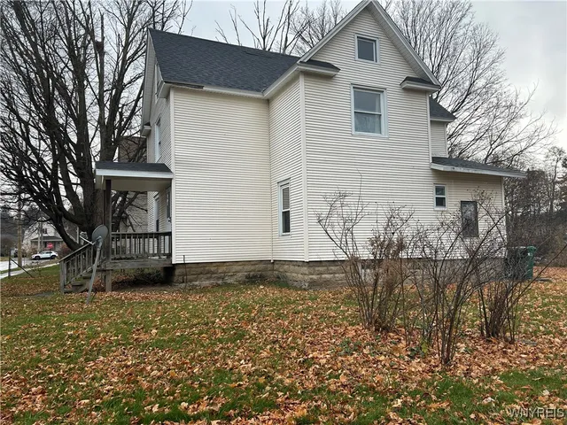 $59,900 | 11 Genesee Street East, Perry, NY 14530