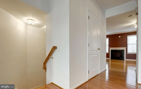 $3,300 | 25859 Kirkwood Square, Chantilly, VA 20152