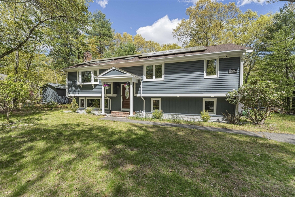 136 Allen Road Easton, MA 02356 - Photo 3 of 42 Gallery Image 3