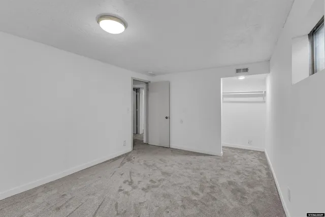 $337,500 | 290 Cedar Street, Green River, WY 82935